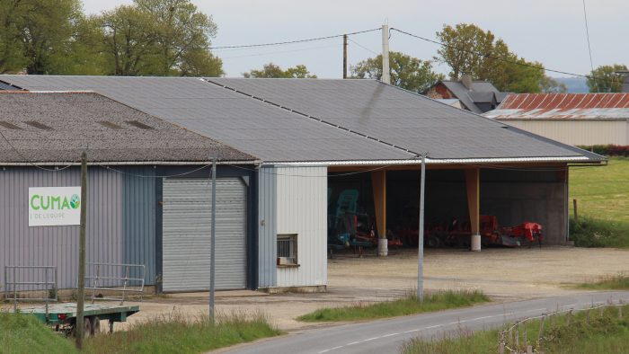 découvrez comment un bâtiment économique photovoltaïque peut réduire vos coûts d'énergie tout en préservant l'environnement. optez pour une construction innovante qui allie efficacité énergétique et durabilité.