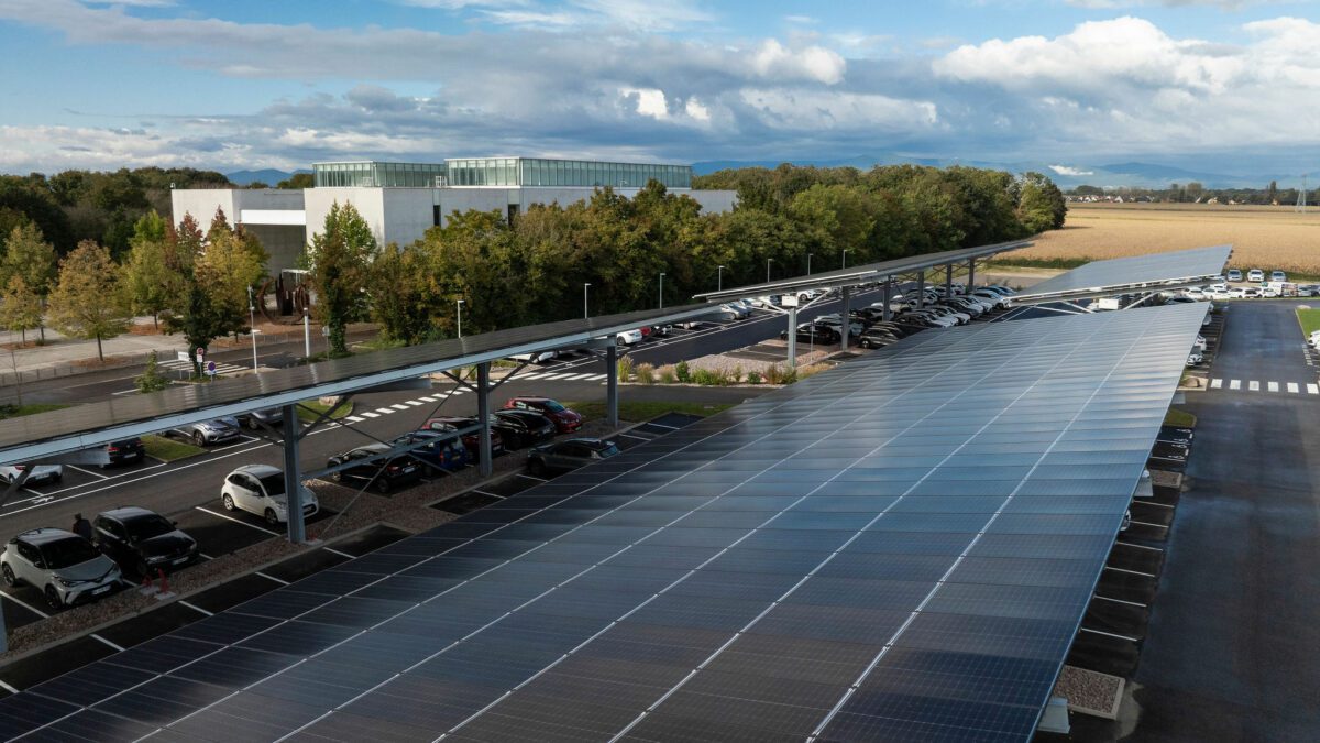 découvrez les avantages des bâtiments photovoltaïques durables, des constructions qui allient efficacité énergétique et respect de l'environnement, tout en réduisant vos factures d'énergie.