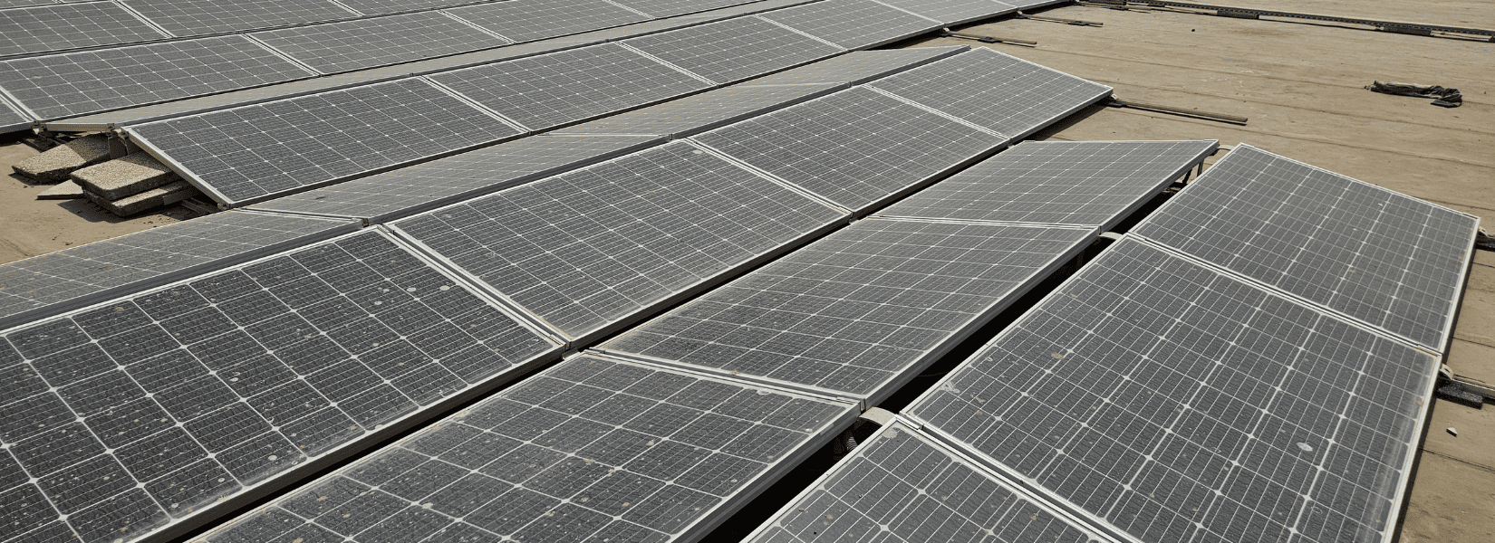 découvrez l'énergie renouvelable avec nos centrales solaires innovantes. explorez comment elles transforment la lumière du soleil en électricité propre et durable, tout en réduisant votre empreinte carbone.