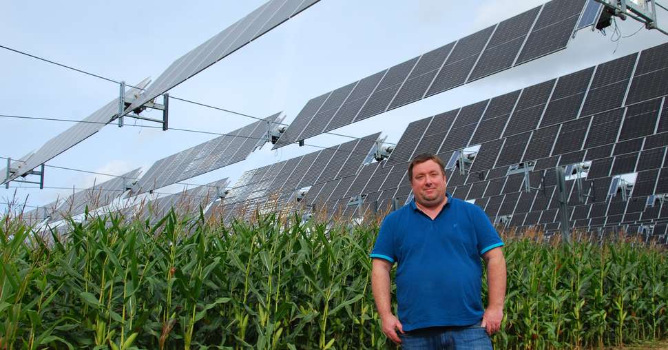 découvrez notre comparatif détaillé des solutions photovoltaïques adaptées aux bâtiments agricoles. analysez les avantages, les coûts et les performances pour choisir la meilleure option et optimiser votre production d'énergie tout en réduisant votre empreinte carbone.