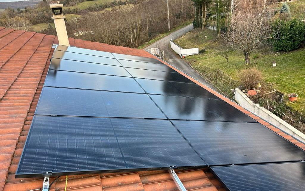 découvrez les avantages des panneaux photovoltaïques pour votre énergie verte. profitez d'économies sur vos factures d'électricité tout en réduisant votre empreinte carbone grâce à cette solution durable et renouvelable.