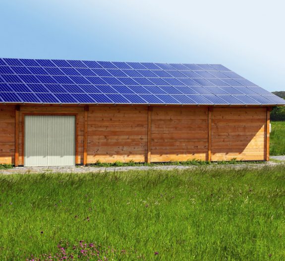 découvrez les avantages des hangars photovoltaïques : une solution durable pour produire de l'énergie renouvelable, optimiser l'espace de stockage et réaliser des économies sur vos factures d'électricité tout en contribuant à la transition énergétique.