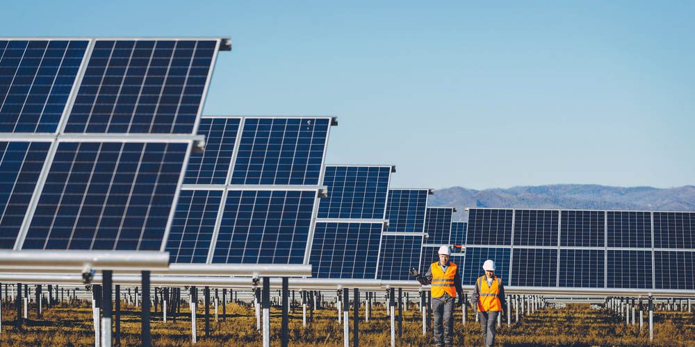 découvrez l'impact des hangars photovoltaïques sur l'environnement et l'économie. apprenez comment ces structures innovantes contribuent à la production d'énergie renouvelable, réduisent l'empreinte carbone et favorisent la durabilité dans l'agriculture et l'industrie.
