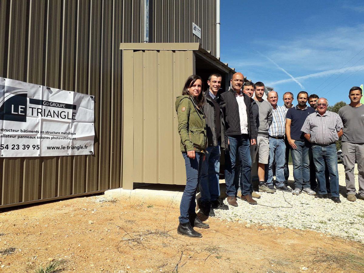 découvrez comment le roi hangar agricole photovoltaïque révolutionne l'agriculture durable en alliant production énergétique et optimisations agricoles. maximisez vos rendements tout en préservant l'environnement grâce à des solutions innovantes.