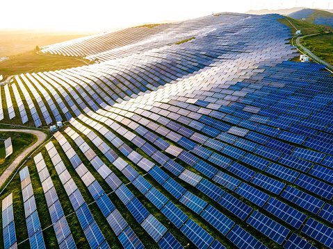 découvrez comment maximiser les rendements de vos bâtiments photovoltaïques grâce à des techniques innovantes et une gestion optimisée de l'énergie. explorez les bénéfices économiques et environnementaux d'une installation performante.