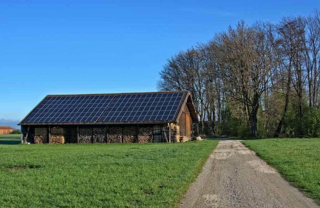 découvrez comment investir dans des hangars photovoltaïques pour générer des revenus durables grâce à l'énergie solaire. maximisez votre rentabilité tout en contribuant à la transition énergétique.