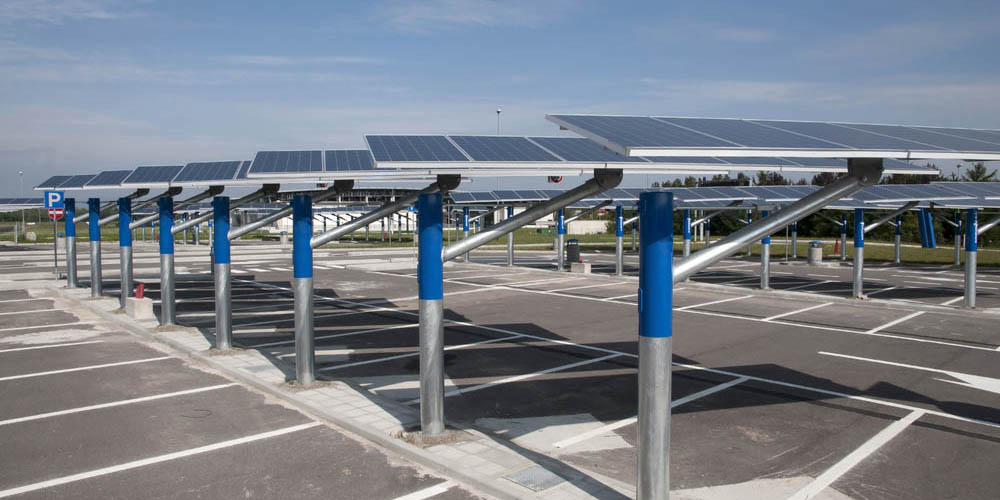 découvrez notre abri de ferme solaire, une solution écologique et efficace pour protéger vos équipements agricoles tout en produisant de l'énergie renouvelable. alliez praticité et durabilité grâce à cette structure innovante qui optimise votre espace tout en réduisant votre impact environnemental.