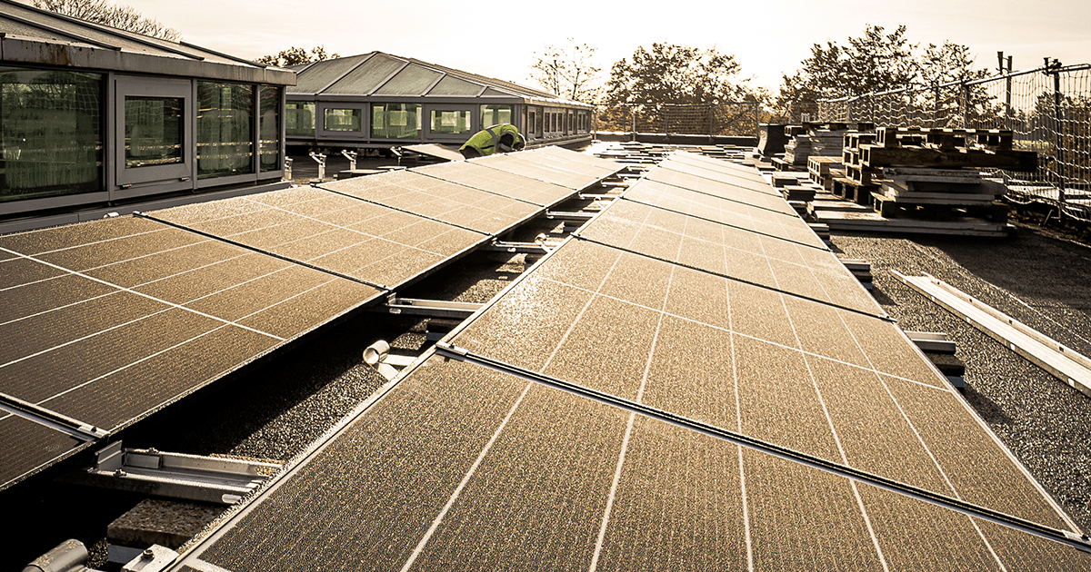 découvrez comment les agences d'énergie transition contribuent à une transformation durable en optimisant l'utilisation des ressources, en favorisant les énergies renouvelables et en accompagnant les entreprises vers une réduction de leur empreinte carbone.