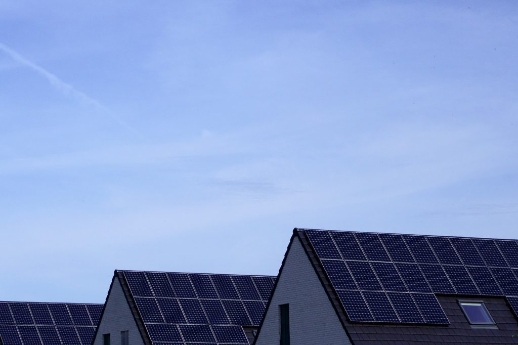 découvrez les aides de l'état pour l'installation de panneaux photovoltaïques en 2025. profitez des subventions et des prêts à taux réduits pour rendre votre transition énergétique plus accessible et efficace.