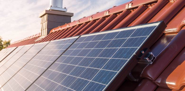 découvrez les aides financières disponibles pour l'installation de panneaux solaires en france. optimisez votre transition énergétique et bénéficiez d'un soutien pour réduire vos coûts d'énergie tout en préservant l'environnement.