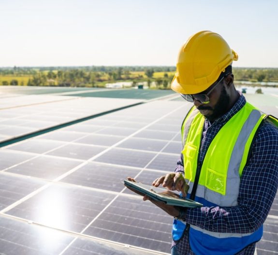 découvrez comment l'autoconsommation en énergie renouvelable permet de produire et d'utiliser votre propre électricité. optimisez vos dépenses énergétiques, réduisez votre empreinte carbone et devenez acteur de la transition énergétique grâce à des solutions durables et innovantes.