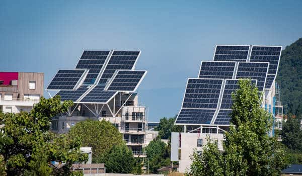 découvrez comment l'autoconsommation d'énergie renouvelable peut transformer votre consommation énergétique et réduire vos factures. apprenez à maximiser l'utilisation de l'énergie solaire et d'autres sources renouvelables pour un mode de vie durable et économique.