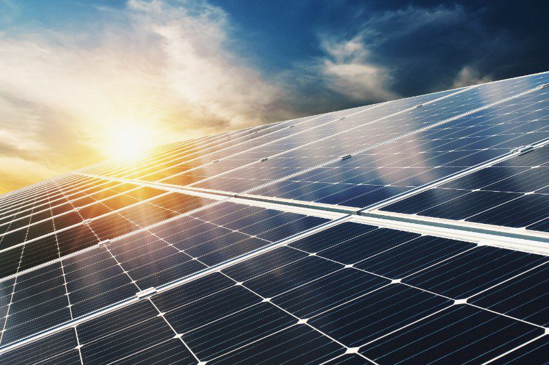 découvrez les nombreux avantages de l'énergie solaire : une source d'énergie renouvelable, des économies sur vos factures d'électricité, une réduction de votre empreinte carbone, et une augmentation de la valeur de votre propriété. optez pour le solaire et devenez acteur de la transition énergétique !