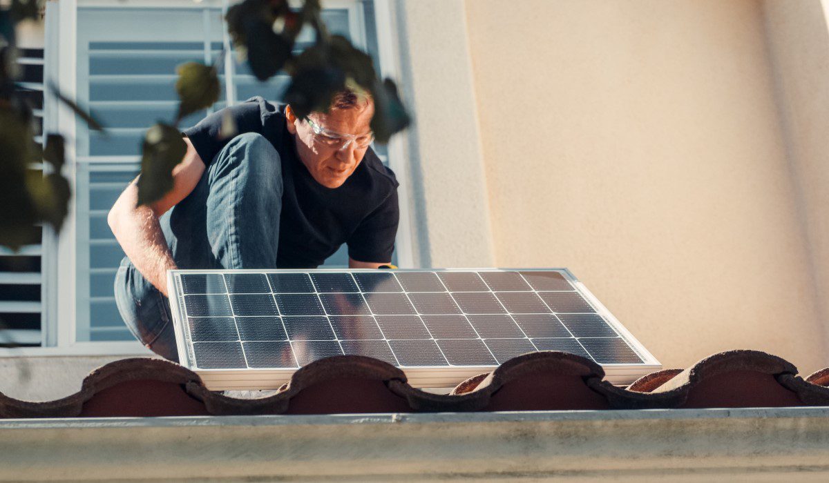 découvrez les nombreux avantages de la toiture photovoltaïque : production d'énergie renouvelable, économies sur vos factures d'électricité, valorisation de votre bien immobilier et contribution à la protection de l'environnement. optez pour une énergie durable et rentable dès aujourd'hui !