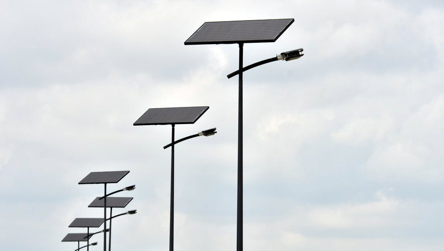 découvrez notre avis sur fonroche, une entreprise innovante spécialisée dans les solutions d'éclairage public et d'énergie renouvelable. analyse complète de ses produits, services et retours d'expérience pour vous aider à faire un choix éclairé.