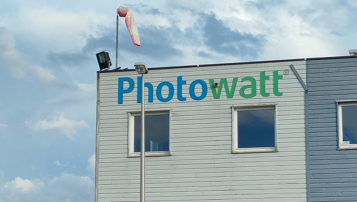 découvrez notre analyse approfondie des avis sur photowatt, leader en solutions photovoltaïques. explorez les retours d'expérience, la qualité des panneaux solaires et le service client pour vous éclairer dans votre choix énergétique.