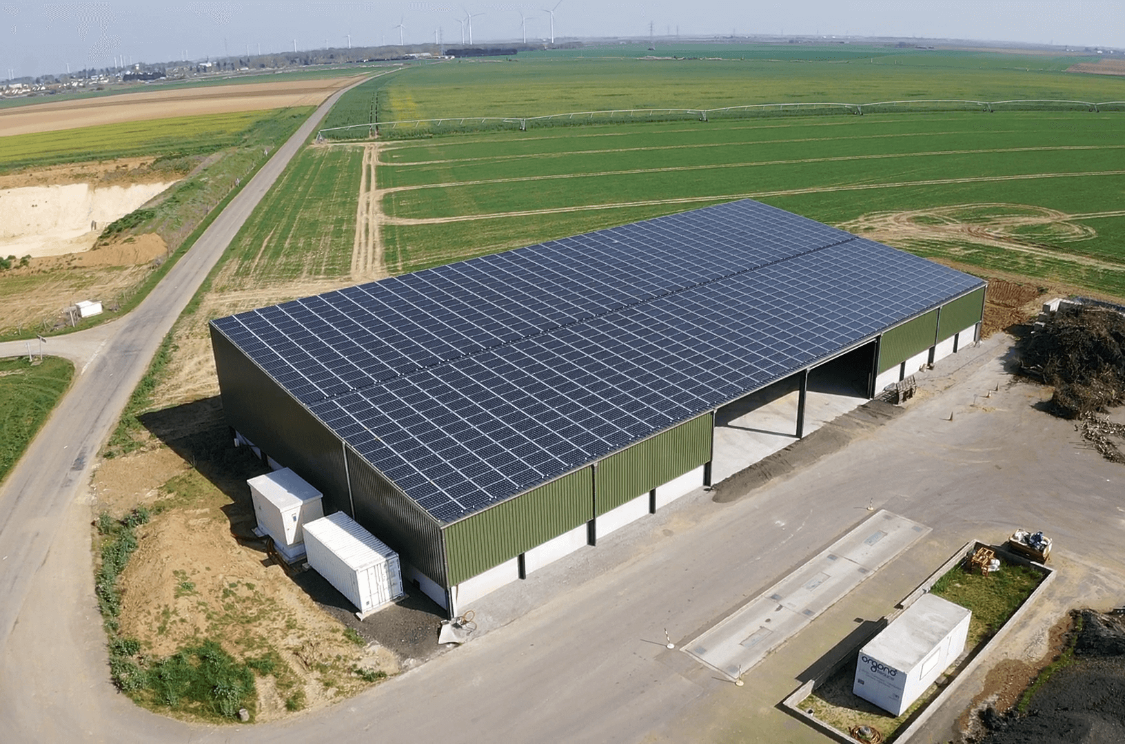 découvrez comment les bâtiments agricoles solaires transforment l'agriculture durable grâce à l'énergie renouvelable. optimisez vos ressources et réduisez vos coûts tout en préservant l'environnement.