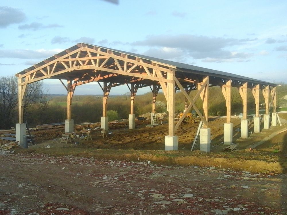 découvrez les prix des bâtiments agricoles et obtenez des conseils pour choisir la meilleure option pour vos besoins. comparez les types de structures, les matériaux et les coûts afin de maximiser votre investissement dans l'agriculture.