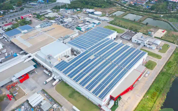 découvrez comment construire un bâtiment gratuit et écologique grâce à l'énergie photovoltaïque. optimisez vos coûts tout en préservant l'environnement avec des solutions innovantes et durables.