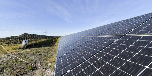 découvrez comment les bâtiments agricoles photovoltaïques contribuent à une agriculture durable, en alliant production d'énergie renouvelable et optimisation des ressources agricoles. explorez les avantages de cette synergie pour l'environnement et la rentabilité des exploitations.