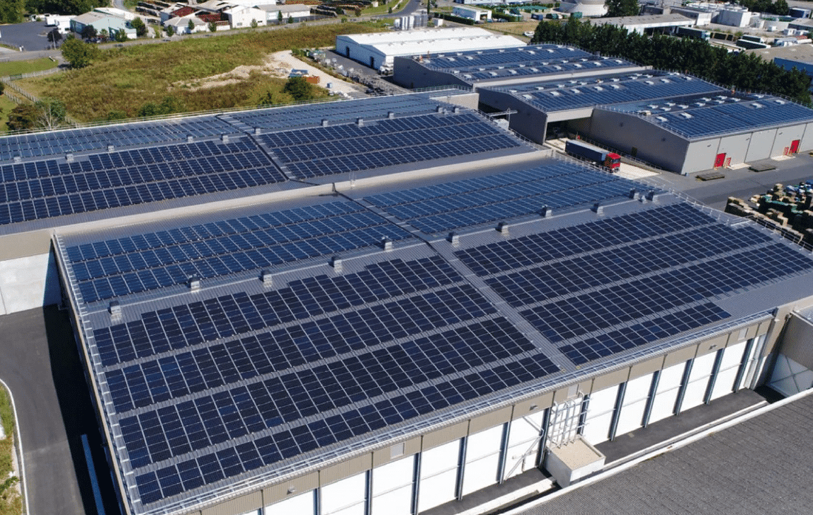 découvrez comment les bâtiments photovoltaïques durables transforment l'architecture moderne en alliant esthétisme et éco-responsabilité, tout en favorisant l'énergie renouvelable et en réduisant l'empreinte carbone.