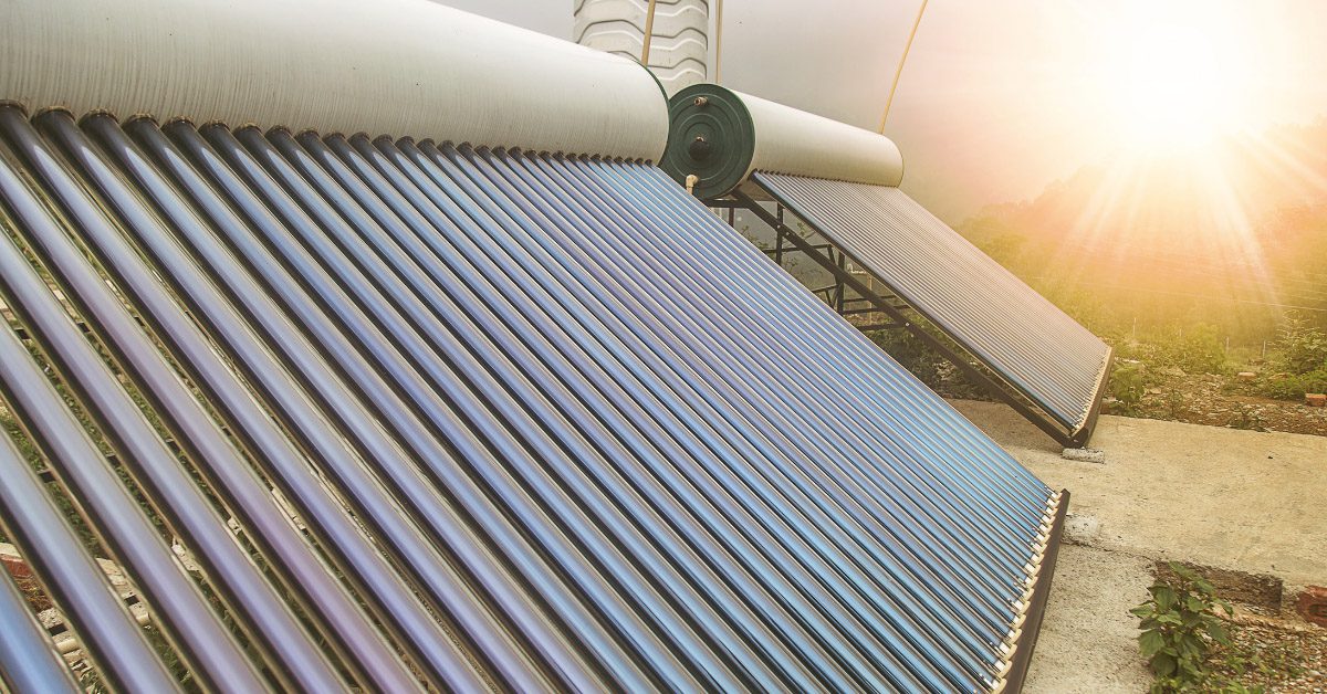 découvrez notre comparatif complet des systèmes de chauffage solaire pour choisir la solution la plus adaptée à vos besoins. analyse des avantages, inconvénients, prix et performance pour optimiser votre confort tout en respectant l'environnement.