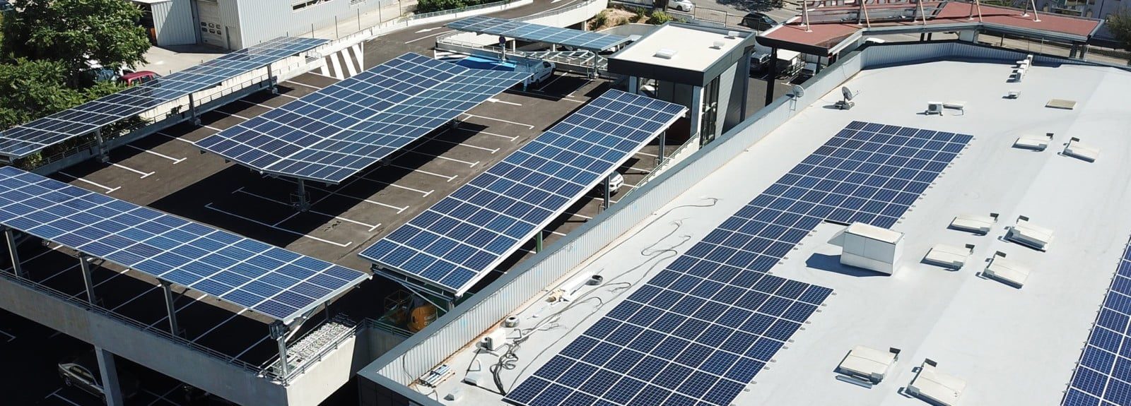 découvrez notre comparatif détaillé des hangars photovoltaïques arkolia. évaluez les caractéristiques, les avantages et les performances de ces structures innovantes pour optimiser votre production d'énergie solaire. faites le bon choix pour un investissement durable et rentable.