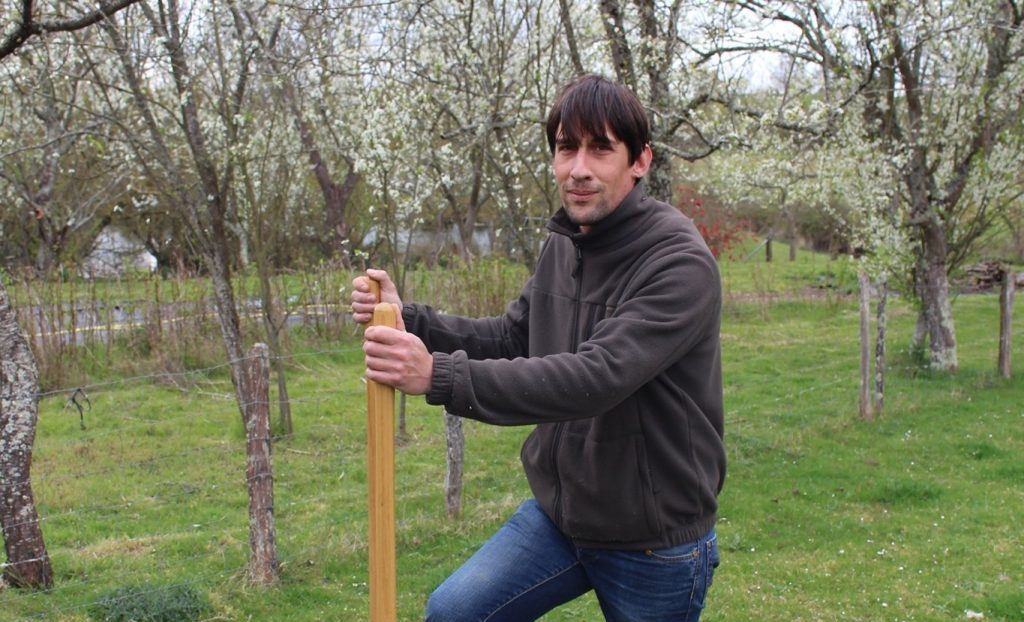 découvrez comment débuter en agriculture écologique avec notre guide pratique. apprenez les techniques durables, les meilleures pratiques de culture et les conseils pour cultiver votre jardin ou vos terres de manière respectueuse de l'environnement. transformez votre passion en action pour une agriculture plus verte et responsable.