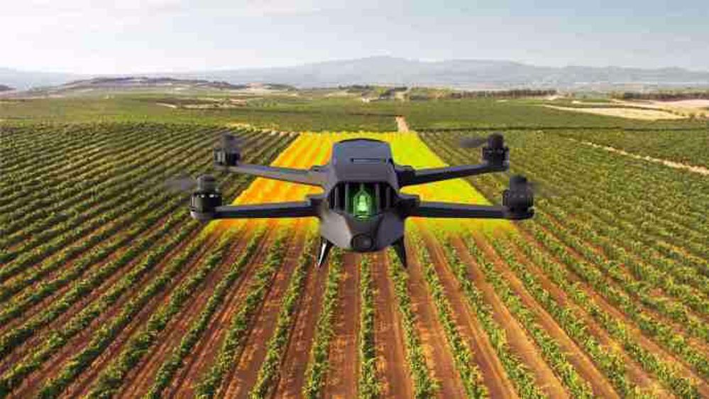 découvrez comment les drones révolutionnent la surveillance agricole en offrant des solutions innovantes pour surveiller les cultures, optimiser les rendements et améliorer la gestion des ressources. explorez les avantages des technologies aériennes dans le secteur agricole.