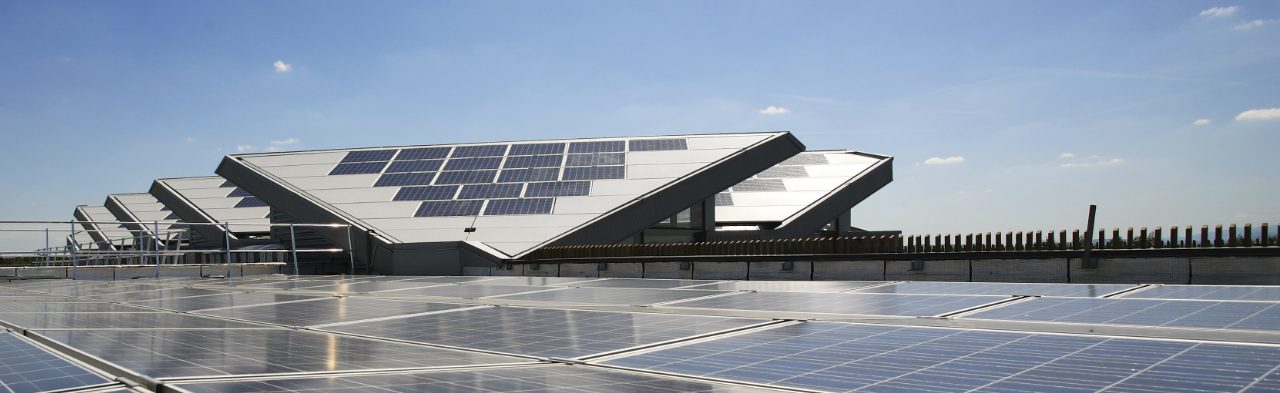découvrez comment l'éclairage photovoltaïque peut transformer vos hangars en espaces lumineux et écologiques. optez pour une solution d'énergie durable tout en réduisant vos coûts d'électricité.