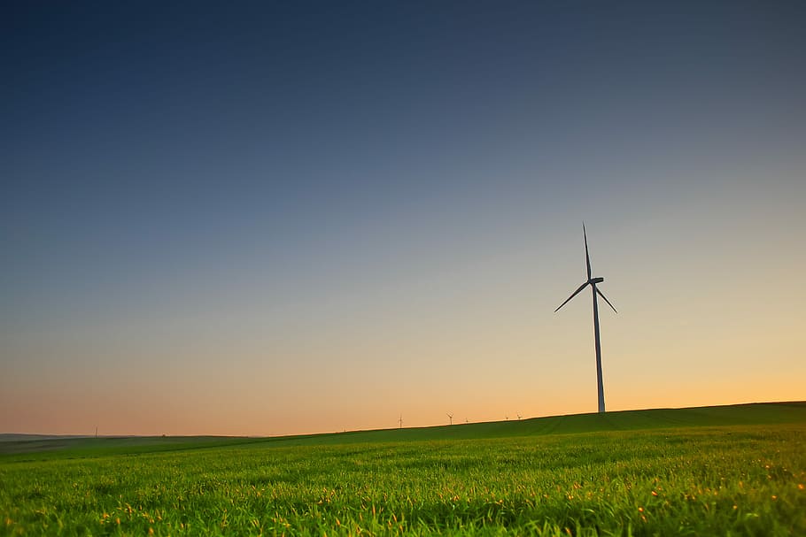 découvrez les énergies alternatives : sources renouvelables, avantages écologiques et solutions durables pour un avenir énergétique responsable. informez-vous sur l'importance des énergies solaires, éoliennes et hydrauliques pour réduire notre empreinte carbone.
