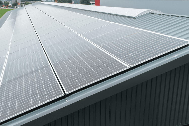 découvrez les erreurs courantes à éviter lors de l'installation de panneaux photovoltaïques sur votre hangar agricole. optimisez votre production d'énergie et maximisez votre investissement grâce à nos conseils pratiques et astuces.