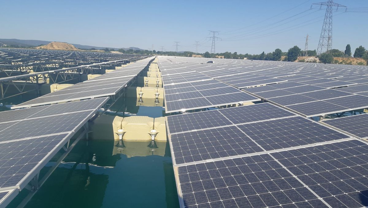 découvrez comment une ferme photovoltaïque peut réduire votre facture d'électricité. profitez des avantages des énergies renouvelables et optez pour une solution durable tout en économisant sur vos coûts énergétiques.