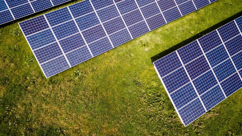 découvrez nos solutions de financement pour l'installation de panneaux photovoltaïques. profitez d'économies d'énergie et d'aides financières pour investir dans une énergie renouvelable et durable.