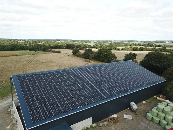 découvrez les solutions de financements disponibles pour la construction de hangars photovoltaïques. optimisez vos investissements tout en contribuant à la transition énergétique grâce à des aides et des subventions adaptées.