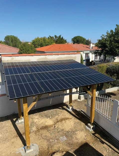 découvrez nos solutions de garage photovoltaïque, alliant esthétisme et performance énergétique. protégez votre véhicule tout en générant votre propre électricité renouvelable grâce à nos structures innovantes et écologiques.