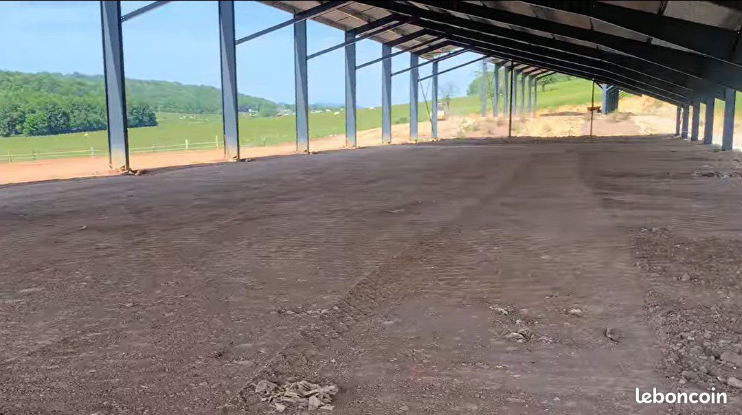 découvrez comment obtenir un hangar agricole gratuit pour vos besoins de stockage et de travail sur votre exploitation. profitez de conseils pratiques et d'astuces utiles pour maximiser votre espace et réduire vos coûts!