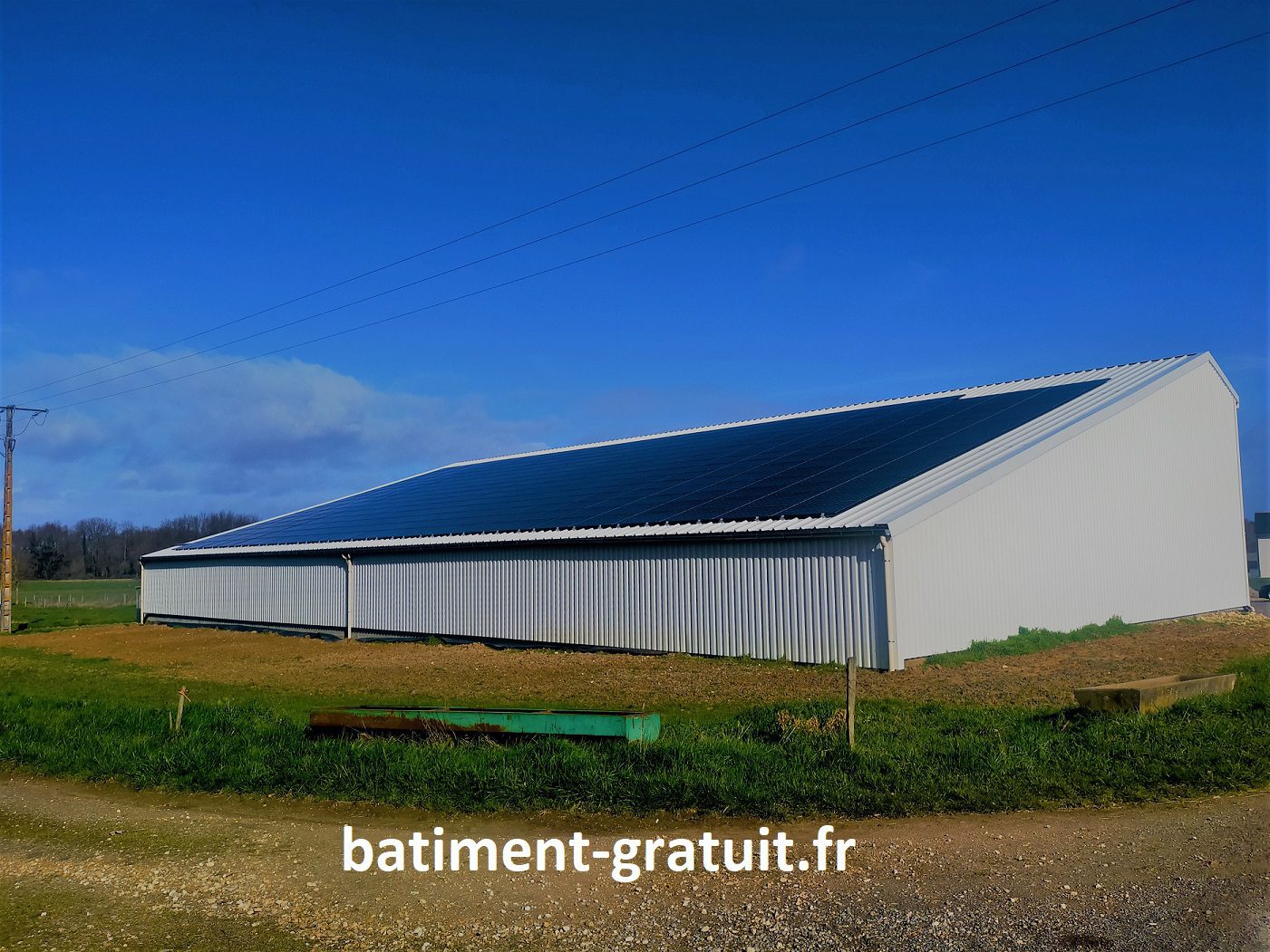 découvrez comment bénéficier d'un hangar gratuit équipé de panneaux photovoltaïques, une solution écologique et économique pour valoriser votre espace tout en produisant de l'énergie verte. informez-vous sur les avantages, les conditions d'éligibilité et les démarches à suivre pour profiter de cette opportunité.