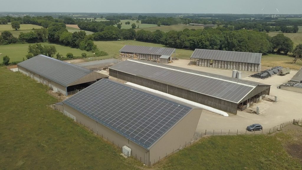 découvrez comment les hangars photovoltaïques optimisent la production d'énergie solaire en hiver, tout en offrant une protection aux équipements. profitez d'une solution durable pour réduire vos coûts énergétiques même pendant les mois les plus froids.