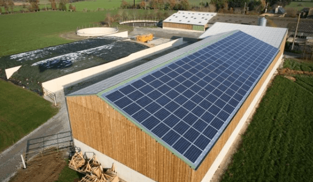 découvrez l'impact des hangars photovoltaïques sur la production d'énergie durable et l'optimisation des espaces agricoles. explorez comment ces structures innovantes contribuent à la transition énergétique tout en offrant des avantages économiques et environnementaux.