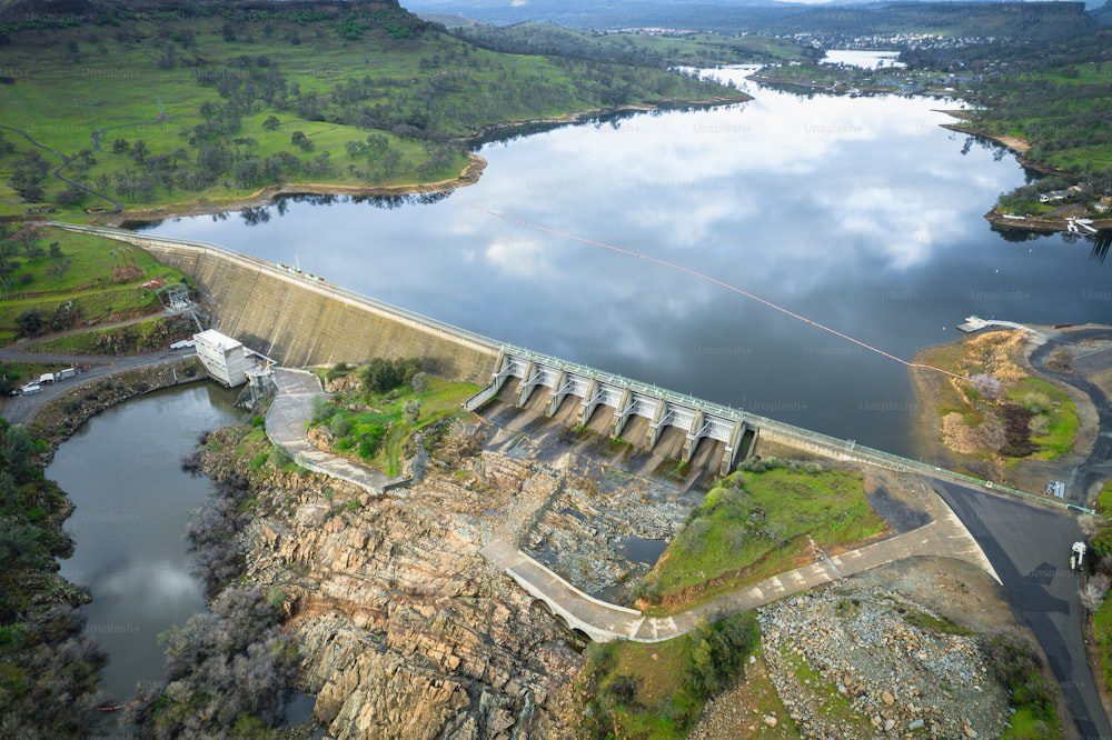 découvrez les dernières innovations en matière d'énergie renouvelable qui transforment notre avenir. explorez des technologies écologiques, des solutions durables et les tendances qui façonnent le paysage énergétique mondial.