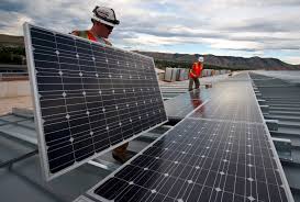 assurez le bon fonctionnement de vos installations grâce à notre service de maintenance pour panneaux solaires. optimisez votre production d'énergie et prolongez la durée de vie de vos équipements avec nos experts certifiés.