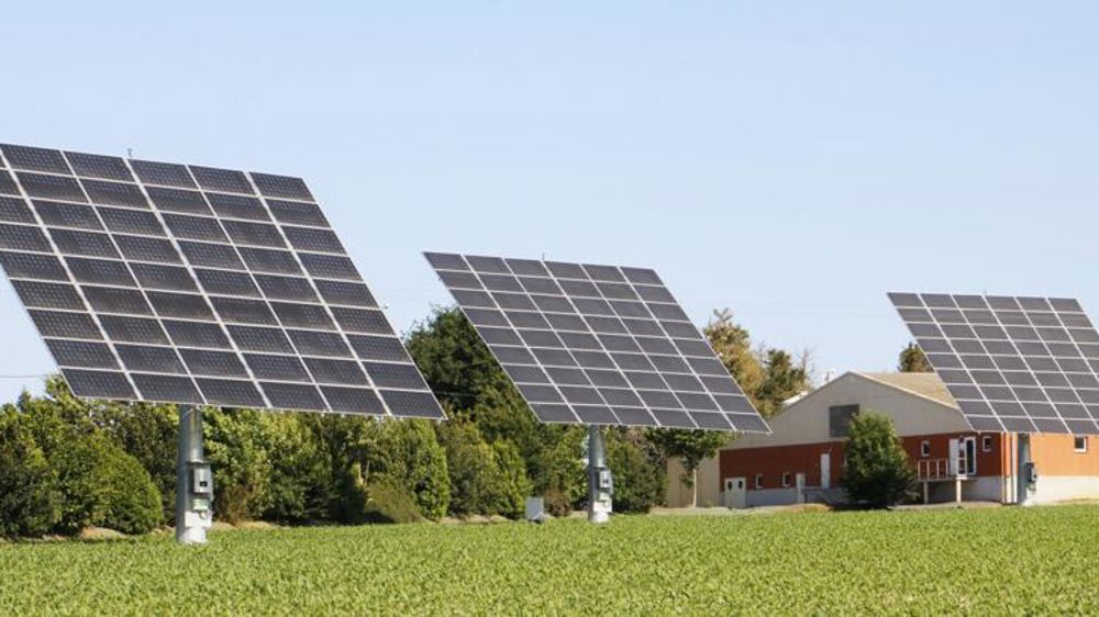 découvrez maxisolaire énergie, votre partenaire privilégié pour des solutions énergétiques durables et innovantes. profitez de l'énergie solaire pour réduire vos factures et contribuer à la préservation de l'environnement grâce à nos technologies de pointe.
