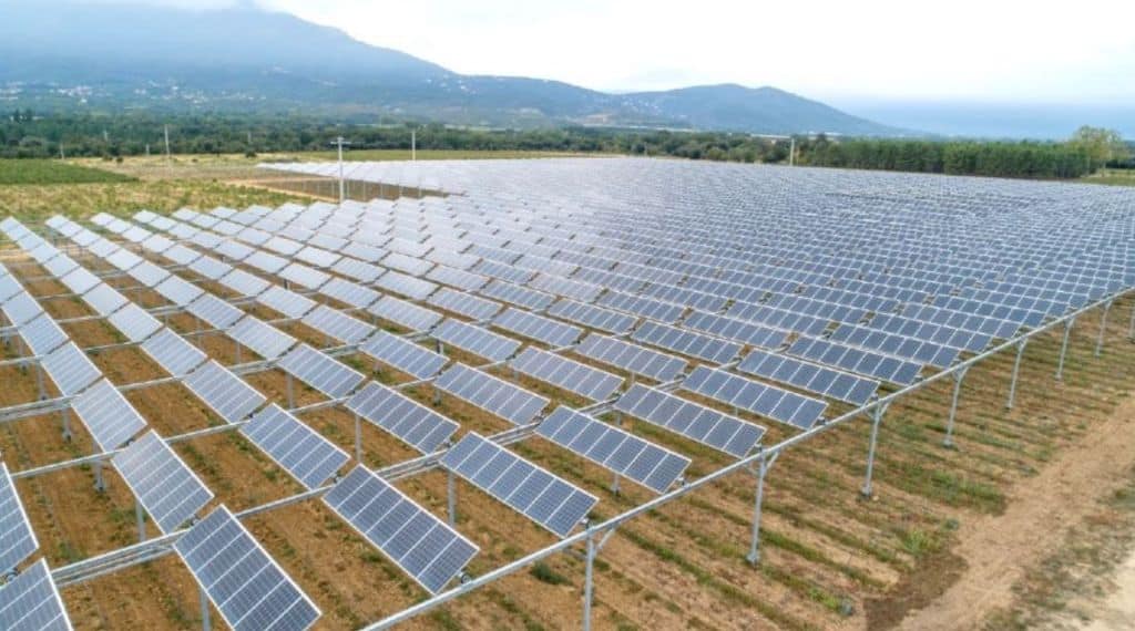 découvrez les avantages des panneaux solaires agricoles à verdun. optimisez l'énergie de vos exploitations tout en respectant l'environnement. informez-vous sur les solutions durables adaptées à l'agriculture locale.