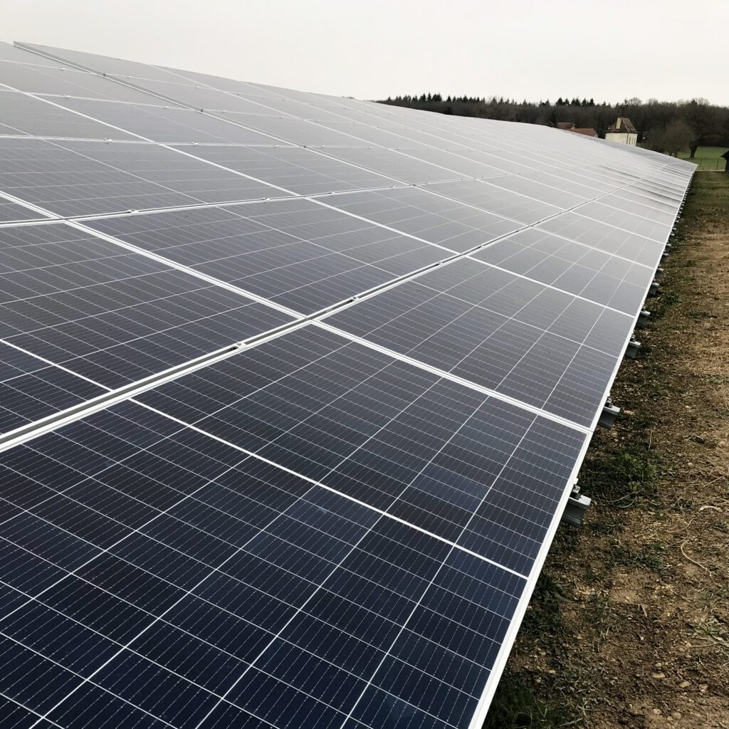 découvrez les meilleurs panneaux solaires en côte-d'or pour réduire vos factures d'énergie et contribuer à la protection de l'environnement. profitez des avantages des énergies renouvelables avec nos solutions adaptées à vos besoins.