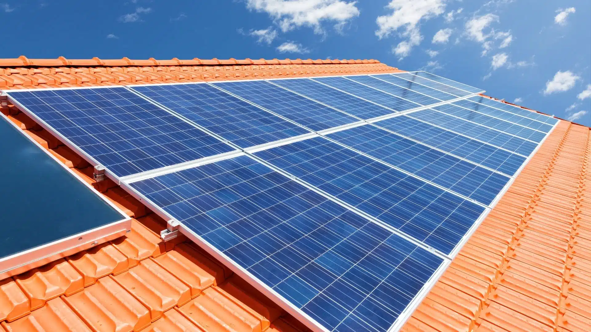 découvrez comment bénéficier de panneaux solaires gratuits pour réduire votre facture d'électricité et contribuer à une énergie durable. profitez des aides gouvernementales et des programmes d'installation sans frais pour transformer votre domicile en une source d'énergie renouvelable.