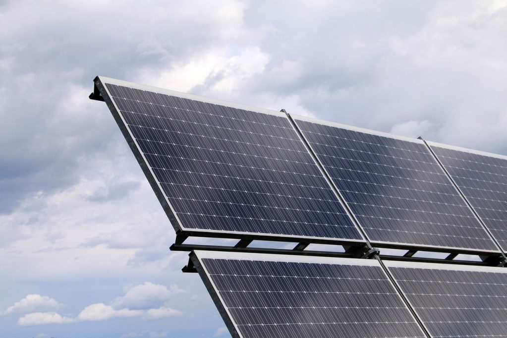 découvrez comment les systèmes photovoltaïques peuvent transformer l'agriculture en optimisant les ressources énergétiques, réduisant les coûts et contribuant à un avenir durable. informez-vous sur les avantages des installations solaires adaptées aux exploitations agricoles.
