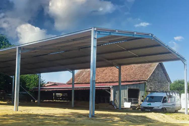 découvrez les prix des hangars de 300m2 adaptés à vos besoins. obtenez des informations sur les options disponibles, les différents matériaux et les coûts associés pour optimiser votre investissement.