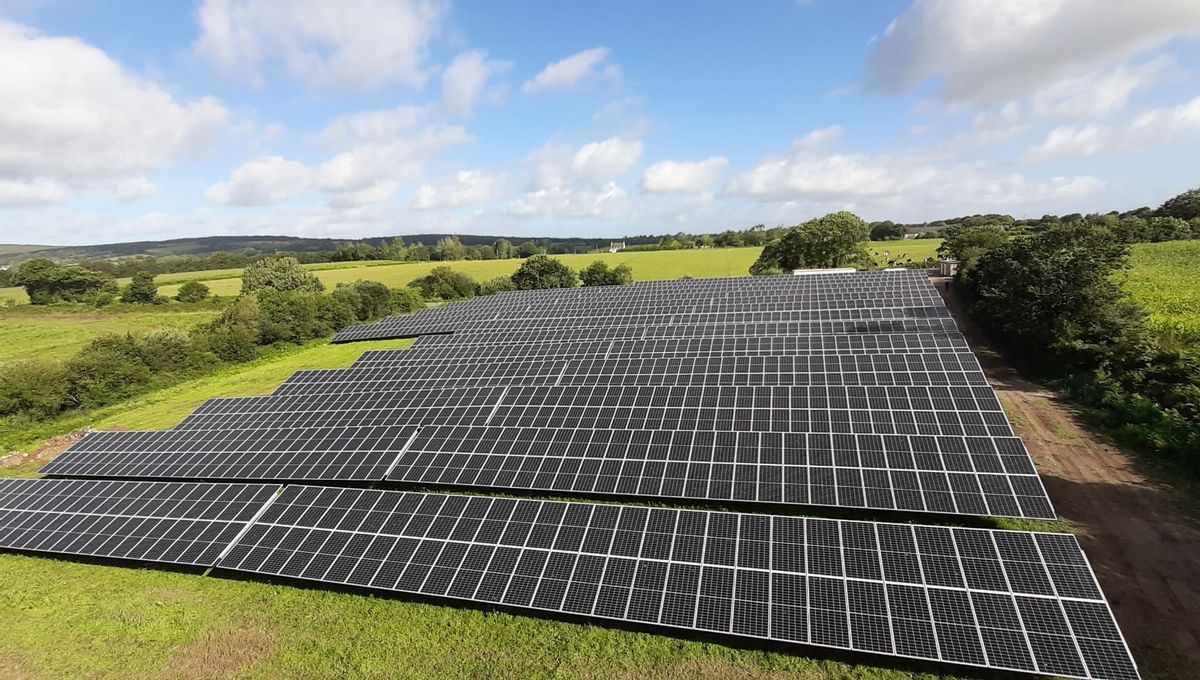 découvrez les avantages et les étapes clés pour la mise en œuvre d'un projet photovoltaïque. apprenez comment l'énergie solaire peut transformer votre consommation énergétique et contribuer à la durabilité environnementale.