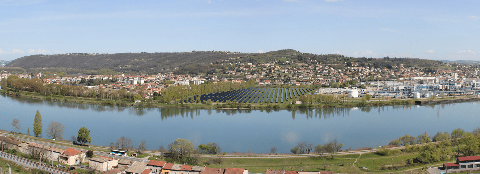 découvrez notre projet photovoltaïque dans le rhône, une initiative innovante pour une énergie durable. rejoignez-nous dans notre engagement envers l'écologie et l'économie d'énergie grâce à des solutions solaires adaptées à votre environnement.